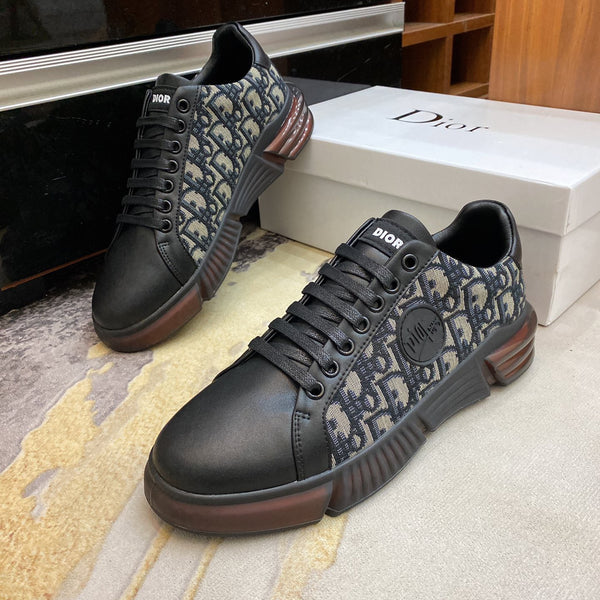 Dior Sneaker Limited